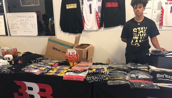 @bigballerbrand went from selling $500+ sneakers online to $5 shirts at local vo...