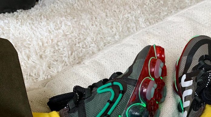 The Friends & Family version of @CactusPlantFleaMarket’s Nike VaporMax lights up...