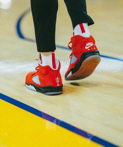 #KicksOnCourt
 @Rover...