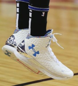 @StephenCurry30 turned back the clock with these “Birthday” Curry 1s from 2015, ...