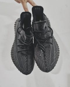 Here’s a first look at the upcoming “Triple Black” Yeezy 350 V2. Thoughts?...